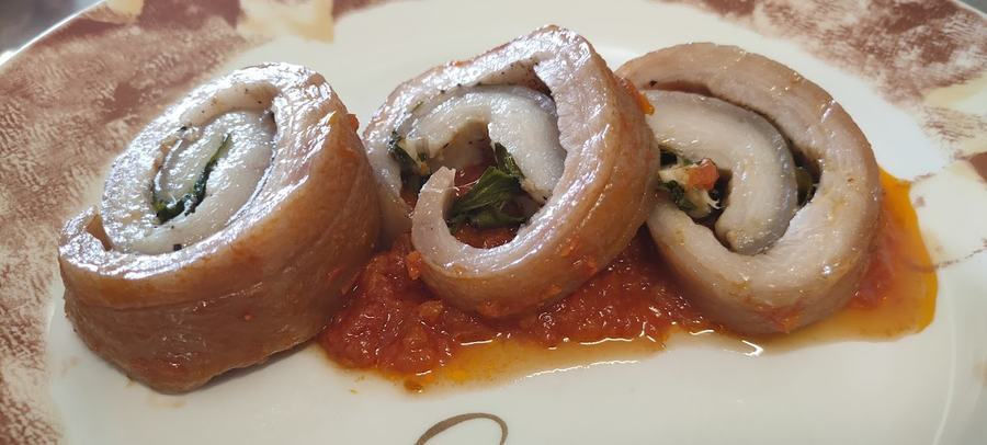 Involtini di maiale al pomodoro